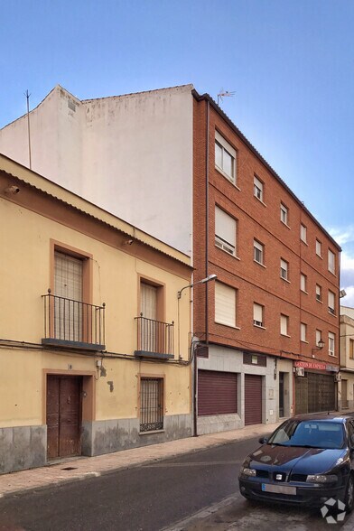 Calle Orozco, 6, Torrijos, Toledo à vendre - Photo du bâtiment - Image 2 de 2
