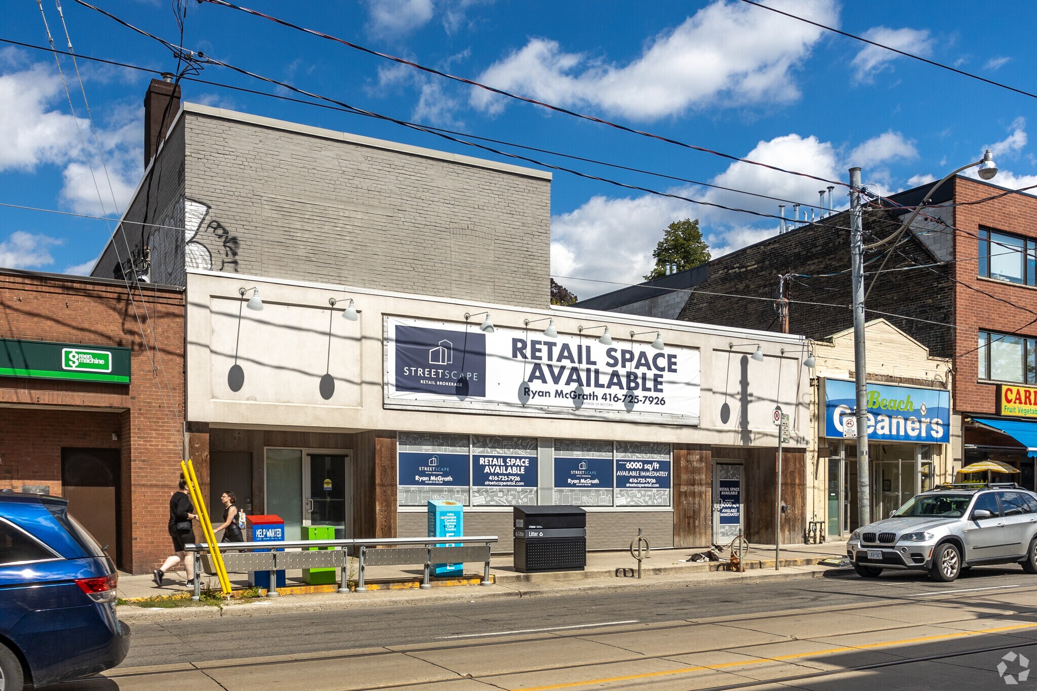 2048-2050 Queen St E, Toronto, ON à vendre Photo principale- Image 1 de 1
