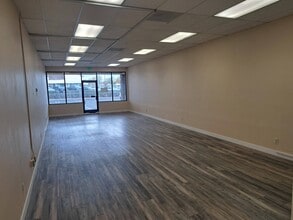 16922 Main St, Hesperia, CA for lease Interior Photo- Image 2 of 8