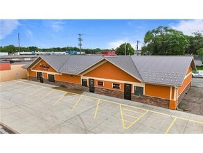 32 32nd Ave S, Saint Cloud, MN for lease Building Photo- Image 2 of 7