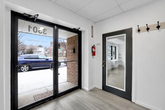 3301 Rhode Island Ave, Mount Rainier, MD for sale Interior Photo- Image 2 of 17