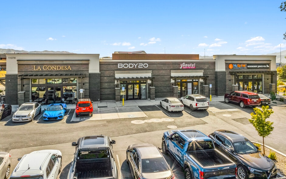 11078 S State St, Sandy, UT à vendre - Photo du bâtiment - Image 2 de 2