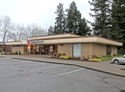 17000 Avondale Way NE, Redmond WA - Restaurant avec service au volant