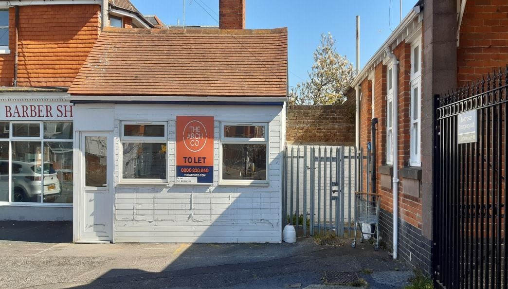 3 Station Approach, Bognor Regis for lease Primary Photo- Image 1 of 5