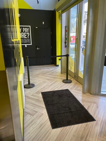 499 Queen St W, Toronto, ON à vendre - Photo intérieure - Image 2 de 9