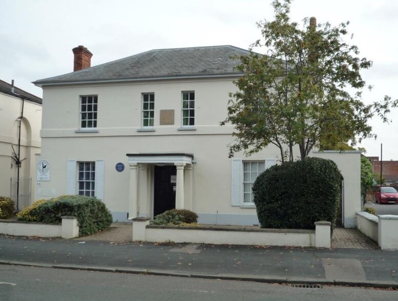 3-5 Alexandra Rd, Farnborough for lease - Primary Photo - Image 2 of 4