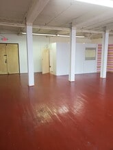 208 S Pulaski St, Baltimore, MD for lease Interior Photo- Image 1 of 13