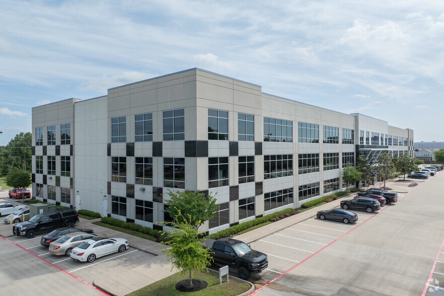 16200 Park Row, Houston, TX for lease - Primary Photo - Image 1 of 10
