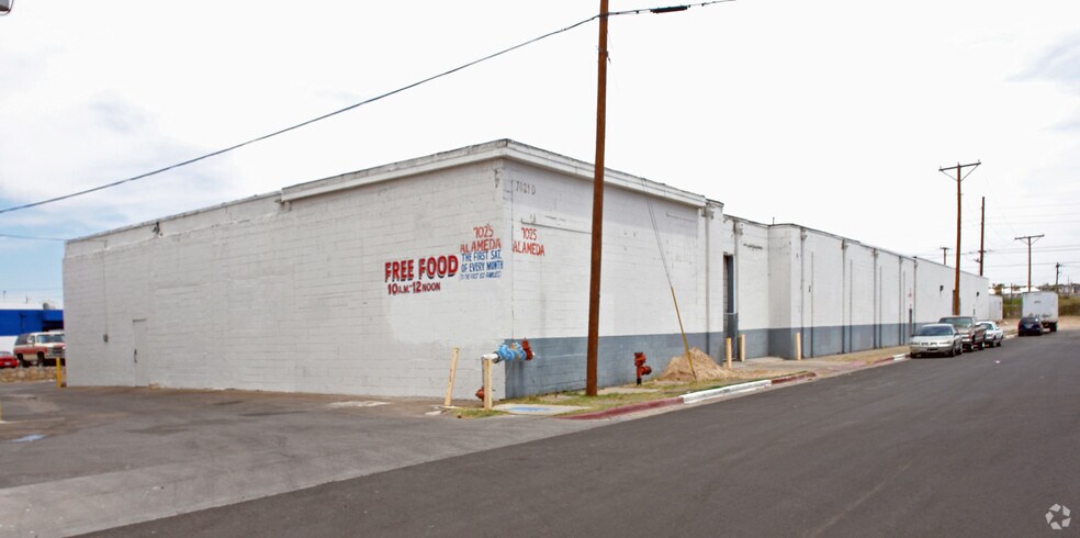 7025 Alameda Ave, El Paso, TX à vendre - Photo principale - Image 1 de 39