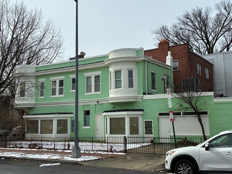 301 P St NW, Washington, DC à vendre - Photo du bâtiment - Image 2 de 2