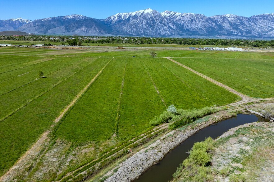 000 Pinenut rd, Gardnerville, NV à vendre - Aérien - Image 1 de 11