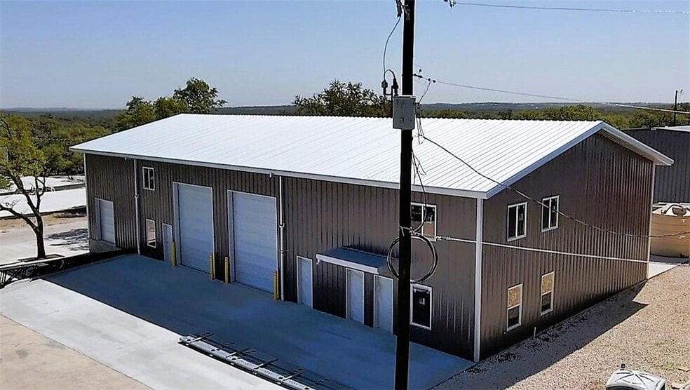 15210 Fitzhugh Rd, Austin, TX for sale - Building Photo - Image 2 of 14