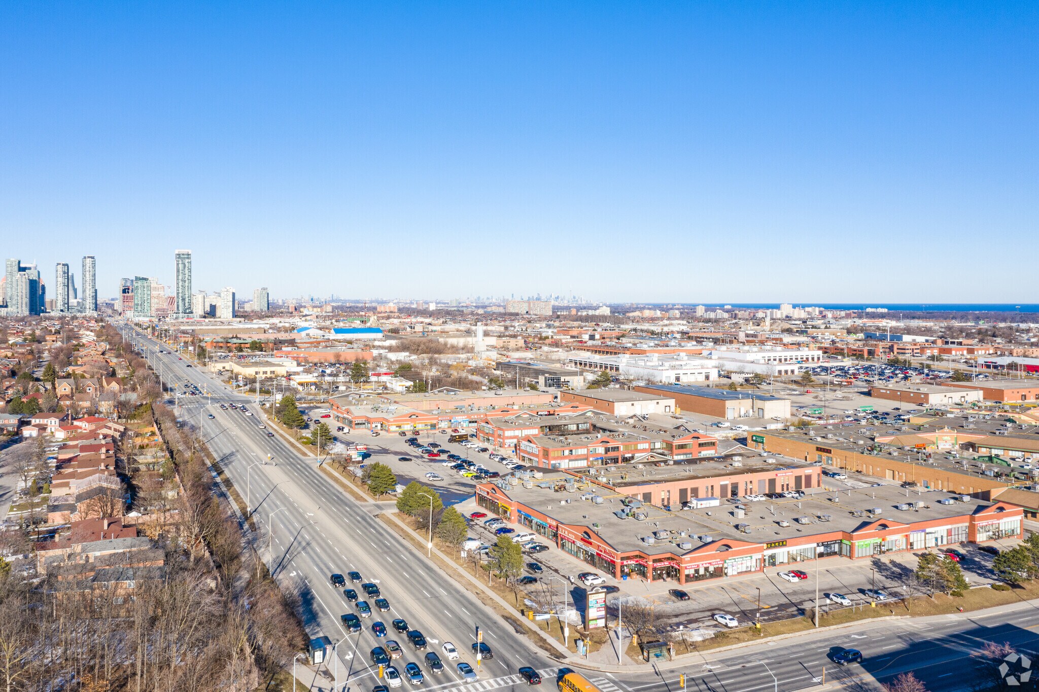 1100 Burnhamthorpe Rd W, Mississauga, ON à vendre Aérien- Image 1 de 1