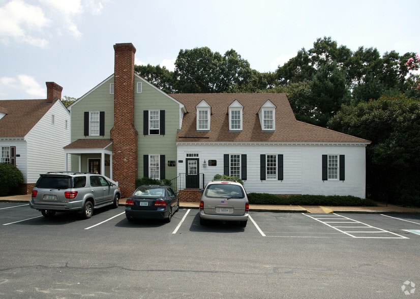 9017 Forest Hill Ave, Richmond, VA à louer - Photo du bâtiment - Image 2 de 3