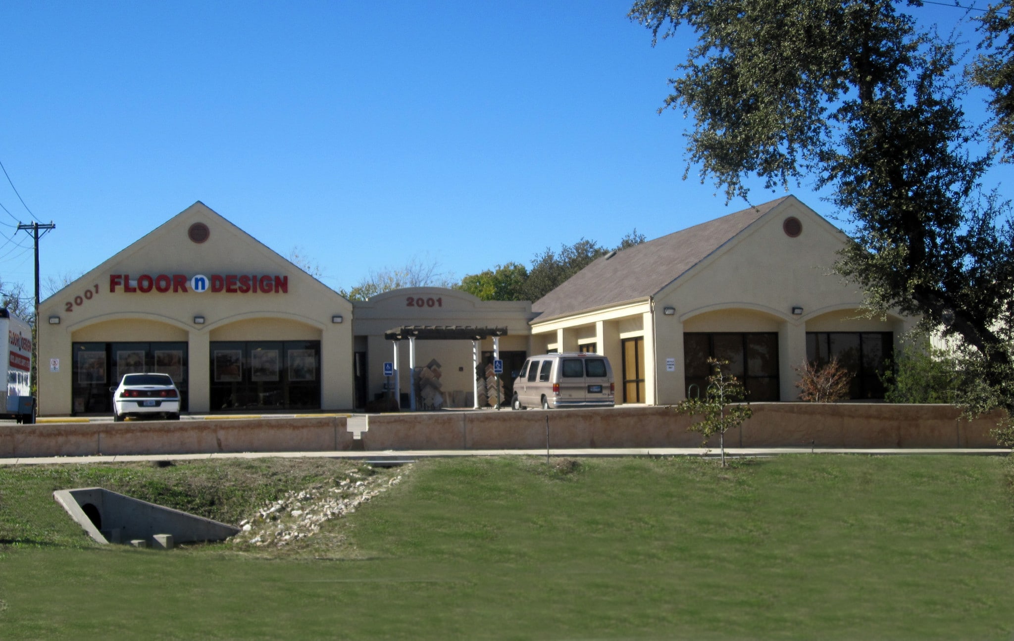 2001 N Bell Blvd, Cedar Park, TX for sale Primary Photo- Image 1 of 7