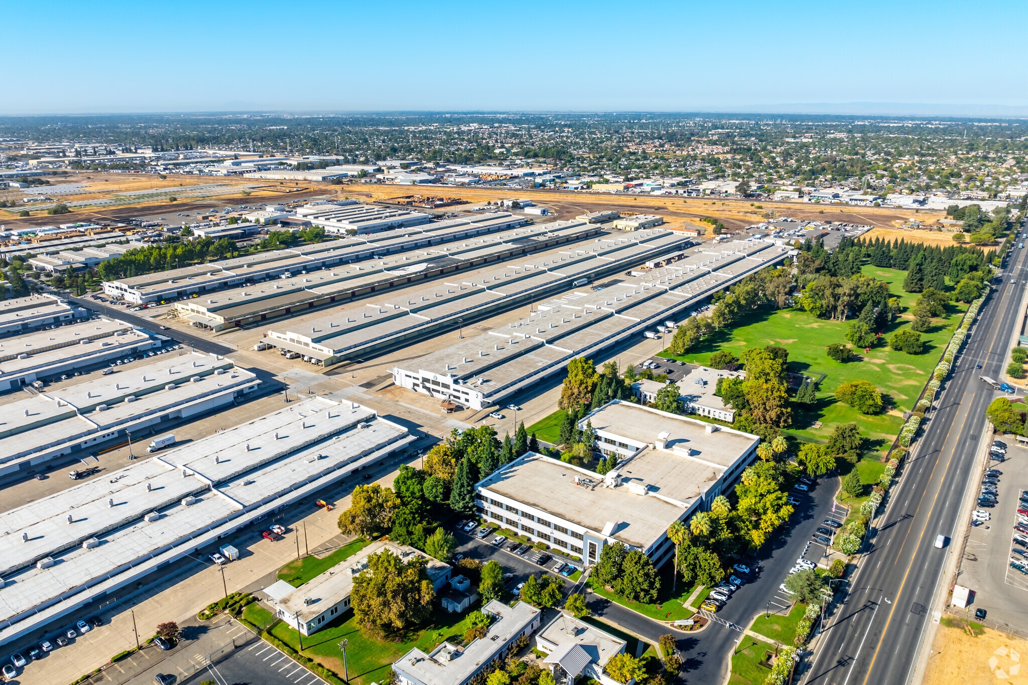 8200-8250 Ferguson Ave, Sacramento, CA for lease Aerial- Image 1 of 22