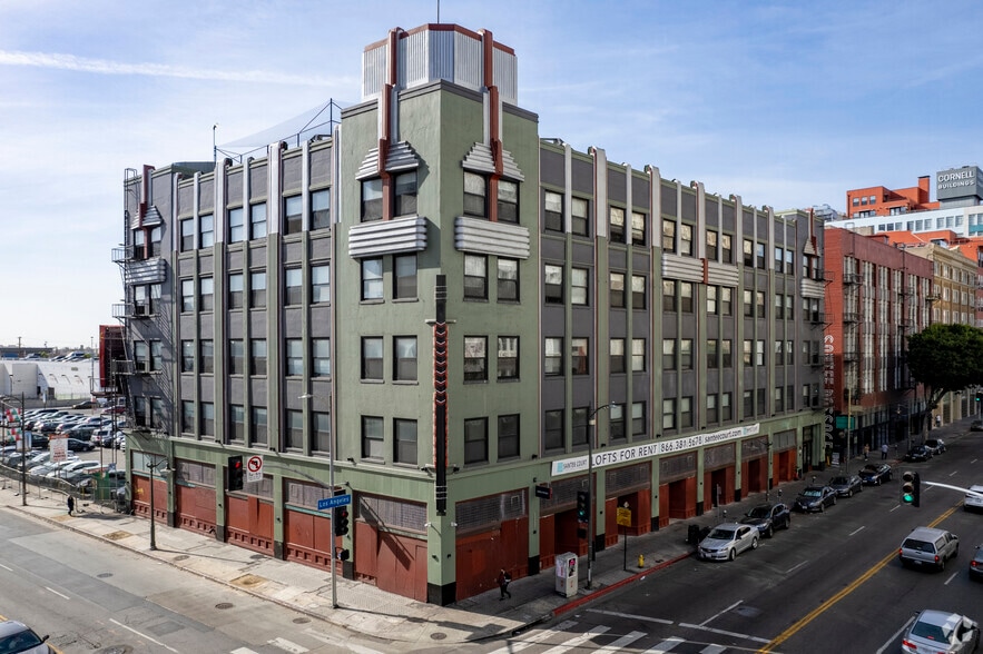 700 S Los Angeles St, Los Angeles, CA for lease - Building Photo - Image 2 of 14