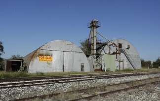 Plus de détails pour 201 N Dallas St, Giddings, TX - Industriel à vendre