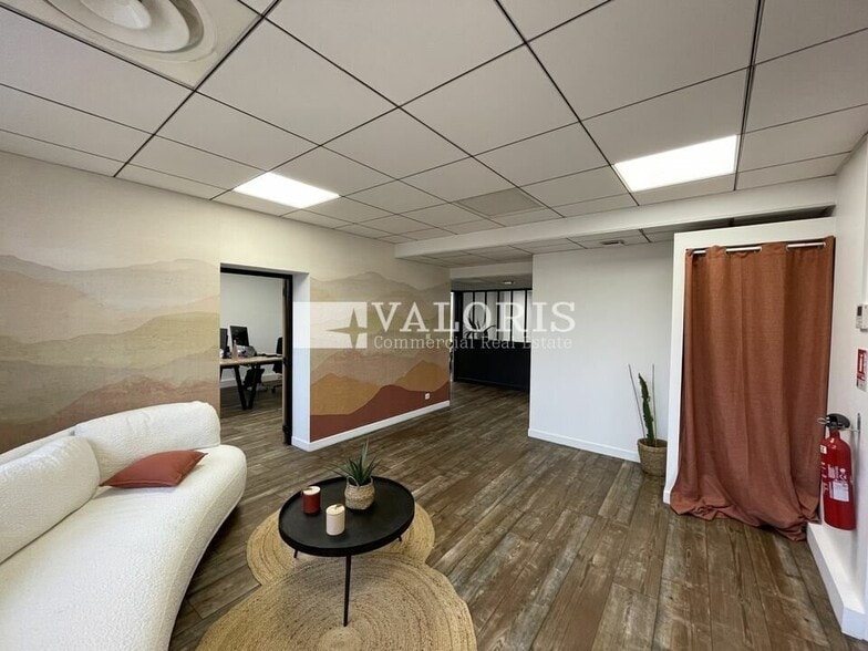 1 Rue Des Quatre Chapeaux, Lyon for lease - Building Photo - Image 3 of 13
