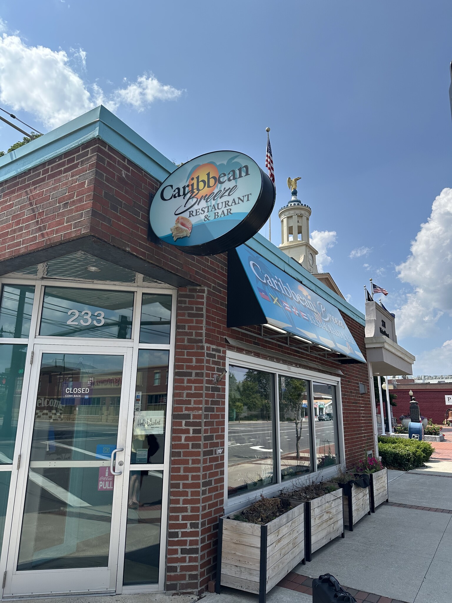 233 Main St, Nashua, NH for sale Primary Photo- Image 1 of 14