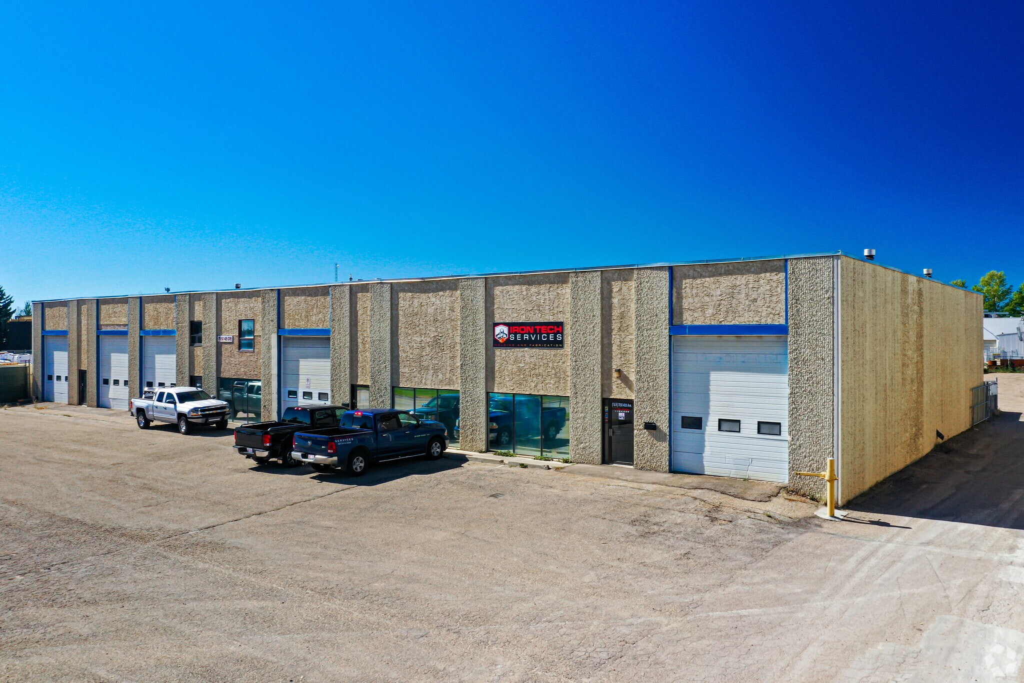 7850 48 Ave, Red Deer, AB à vendre Photo du bâtiment- Image 1 de 1