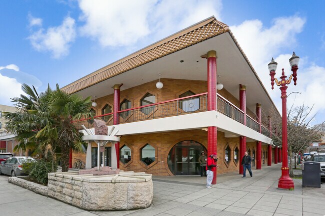 More details for 140 NW 4th Ave, Portland, OR - Retail for Sale