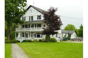 66 Main St, North Troy, VT for sale - Primary Photo - Image 1 of 1