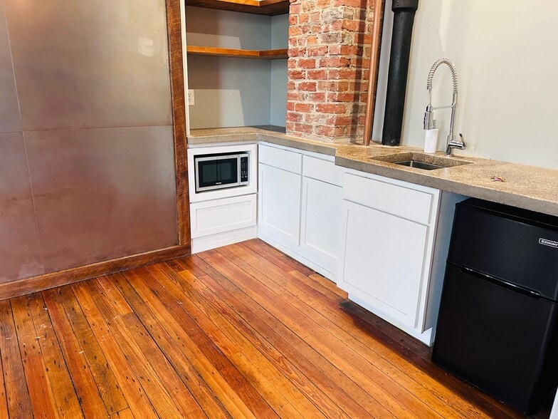 961-965 7th St W, Saint Paul, MN for lease - Building Photo - Image 2 of 9