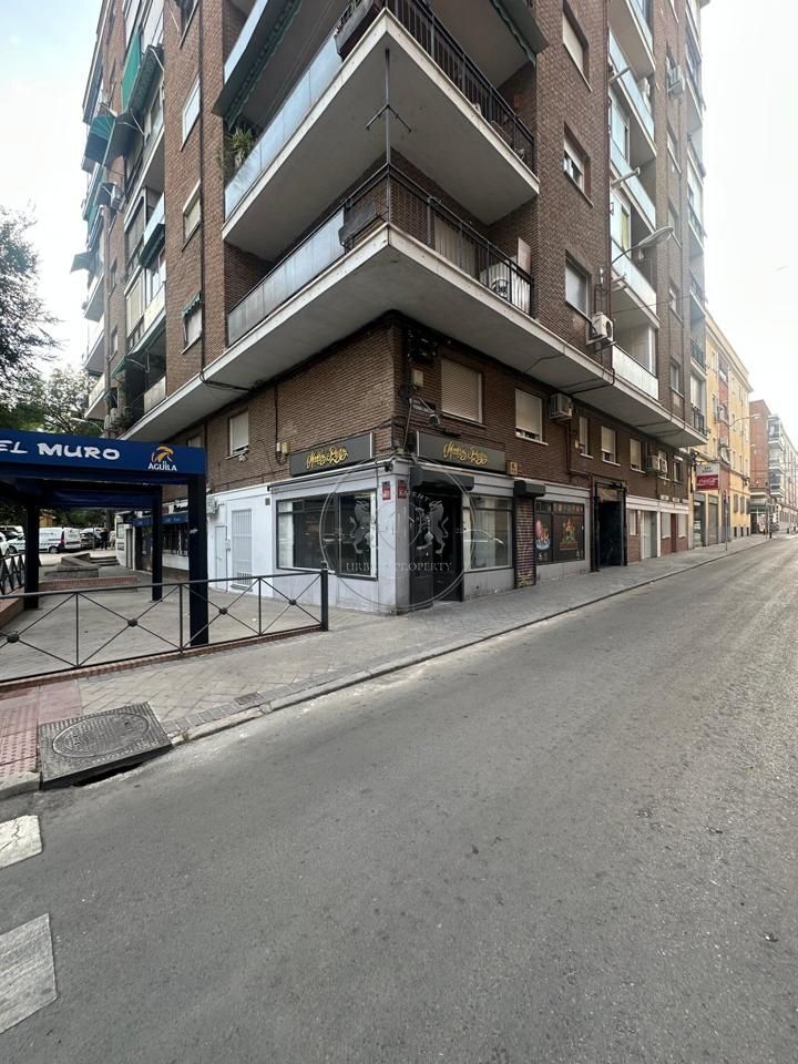Immeuble residentiel dans Madrid, Madrid à vendre Photo du bâtiment- Image 1 de 2