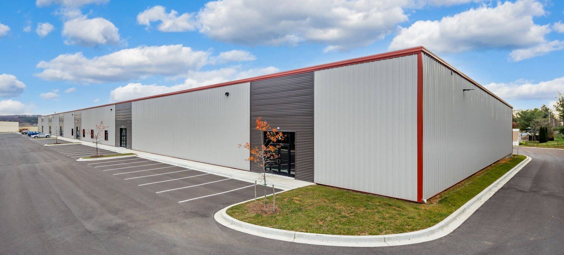 331 Aviation Way, Frederick, MD for lease Building Photo- Image 1 of 6