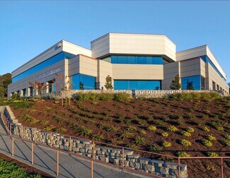 Plus de détails pour 3700 Old Redwood Hwy, Santa Rosa, CA - Bureau à louer