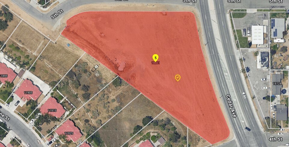 18661 5th St, Bloomington, CA à vendre - Photo du bâtiment - Image 2 de 17