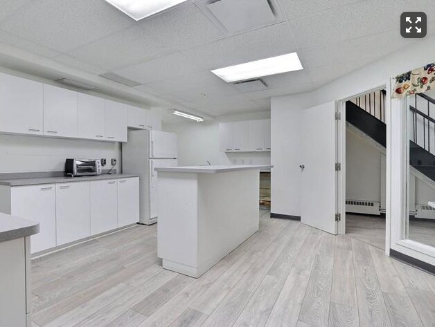 1300 St Notre-Dame Centre, Trois-Rivières, QC à louer Photo intérieure- Image 1 de 5