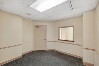 5445-5601 Loch Raven Blvd, Baltimore, MD for lease Interior Photo- Image 1 of 11