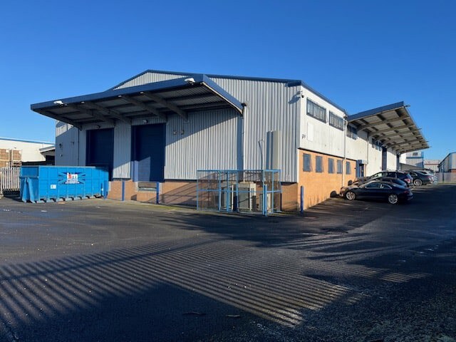 Phoenix Clos, Heywood à louer - Photo du bâtiment - Image 2 de 3