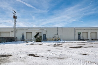 1720-1746 Terrace Dr, Roseville, MN for lease Building Photo- Image 2 of 7