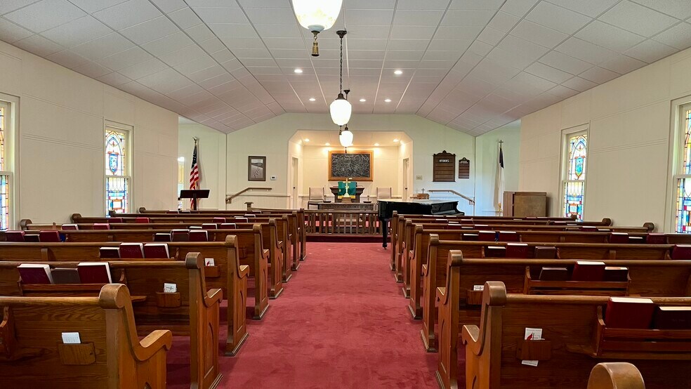 955 Spring Valley Rd, Henderson, NC à vendre - Photo du bâtiment - Image 2 de 21