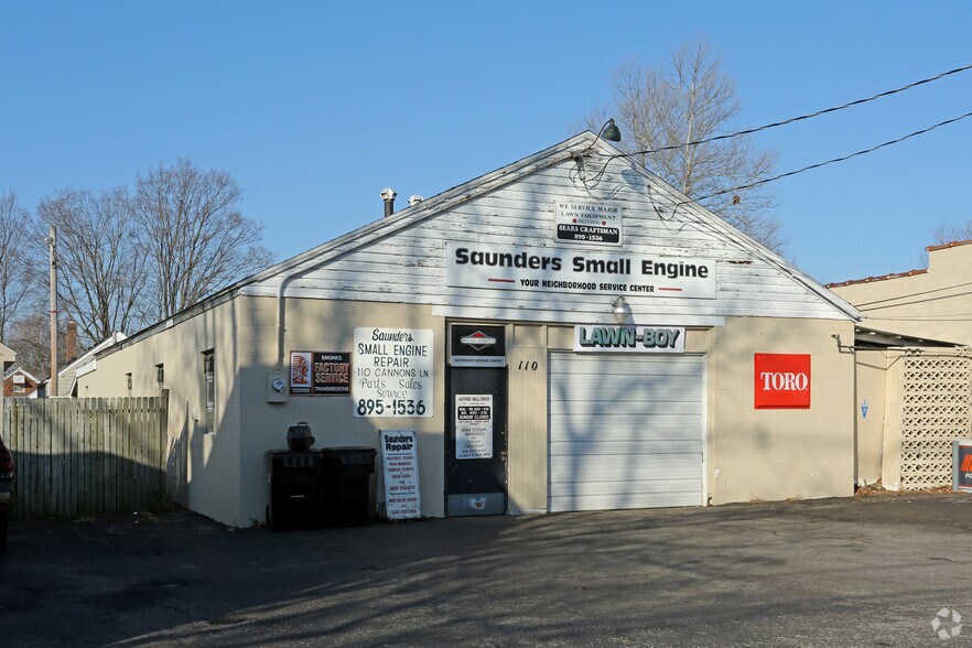 110 Cannons Ln, Louisville, KY à louer - Photo du bâtiment - Image 1 de 2