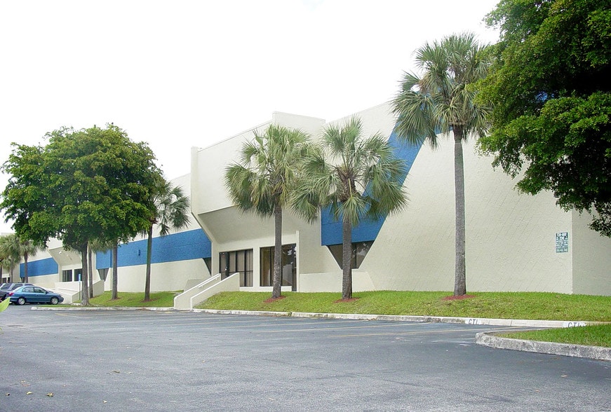 2011-2031 NW 89th Pl, Miami, FL for lease - Other - Image 3 of 18