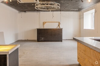 58 John Finnie St, Kilmarnock for lease Interior Photo- Image 2 of 6