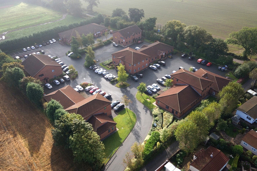 Holyhead Rd, Albrighton for lease - Building Photo - Image 2 of 11
