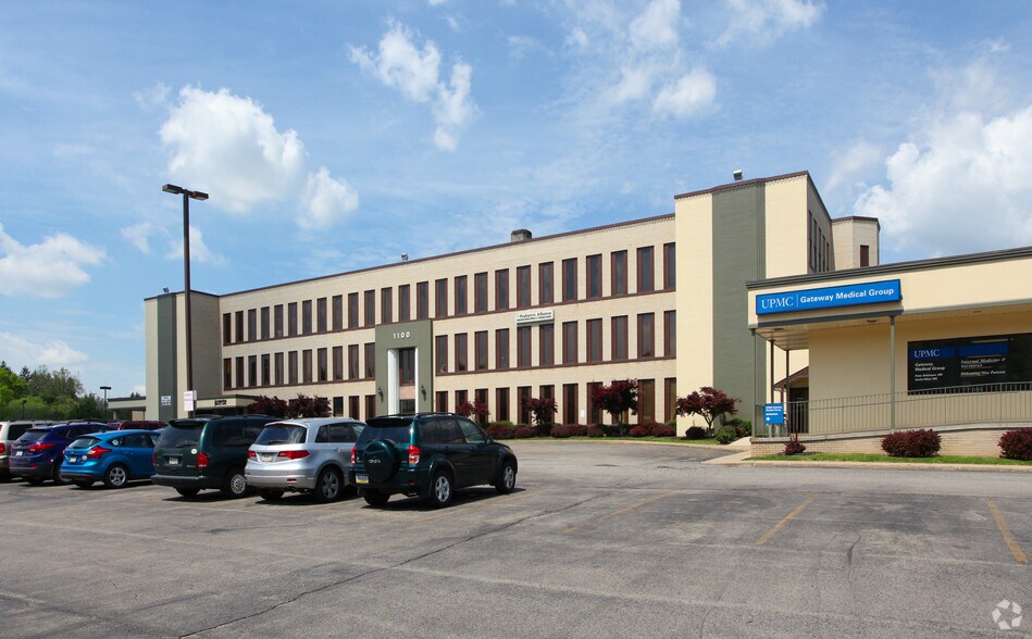 1100 Washington Ave, Carnegie, PA à louer - Photo du bâtiment - Image 2 de 15