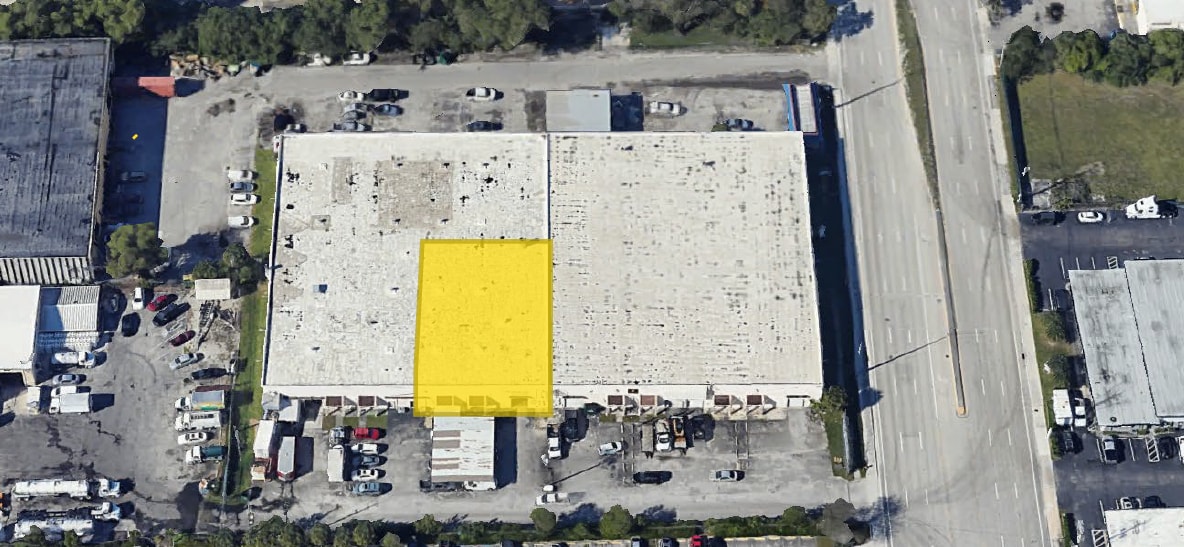 450 W McNab Rd, Fort Lauderdale, FL à louer Photo du bâtiment- Image 1 de 1