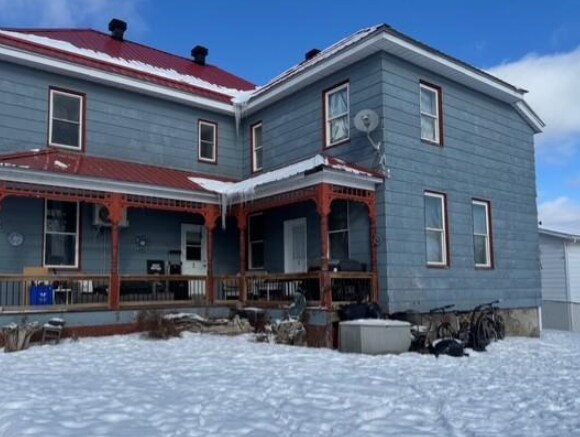 Multifamily in Lanark, ON for sale Primary Photo- Image 1 of 4