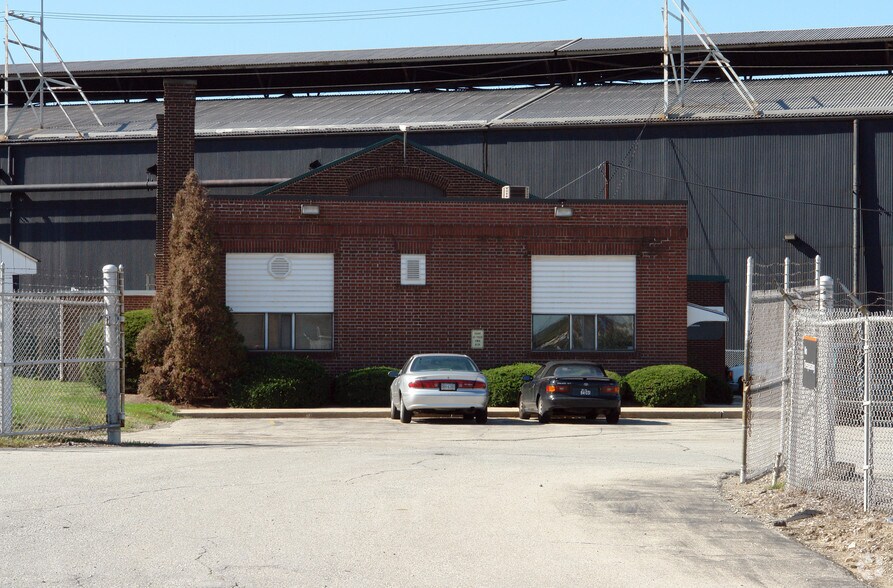 900 Conshohocken Rd, Conshohocken, PA à vendre - Photo du bâtiment - Image 2 de 2