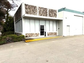23950-23996 Clawiter Rd, Hayward, CA for lease Interior Photo- Image 1 of 7