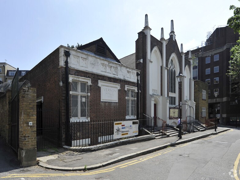 1 Vernon Rise, Londres à louer - Photo du bâtiment - Image 3 de 5