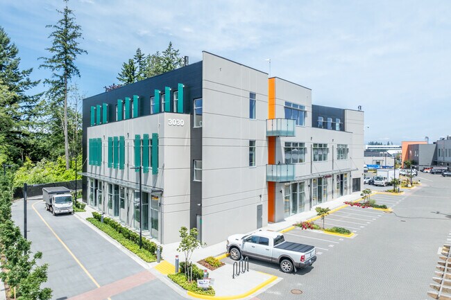 Plus de détails pour 3030 148 St, Surrey, BC - Bureau, Commerce de détail à louer