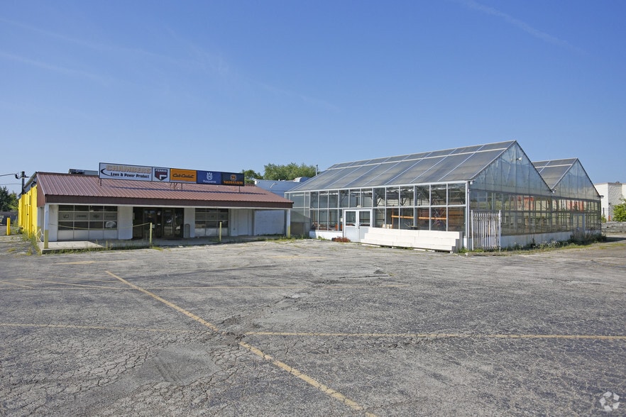 25W017 Lake St, Roselle, IL à vendre - Photo du bâtiment - Image 2 de 3