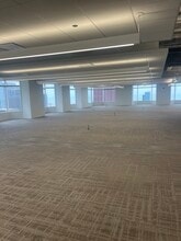 425 S Financial Pl, Chicago, IL for lease Building Photo- Image 1 of 5